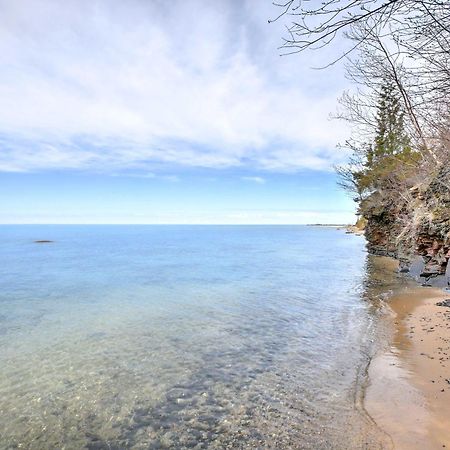 Gorgeous Charlevoix Home On Lake Michigan! Ellsworth Extérieur photo
