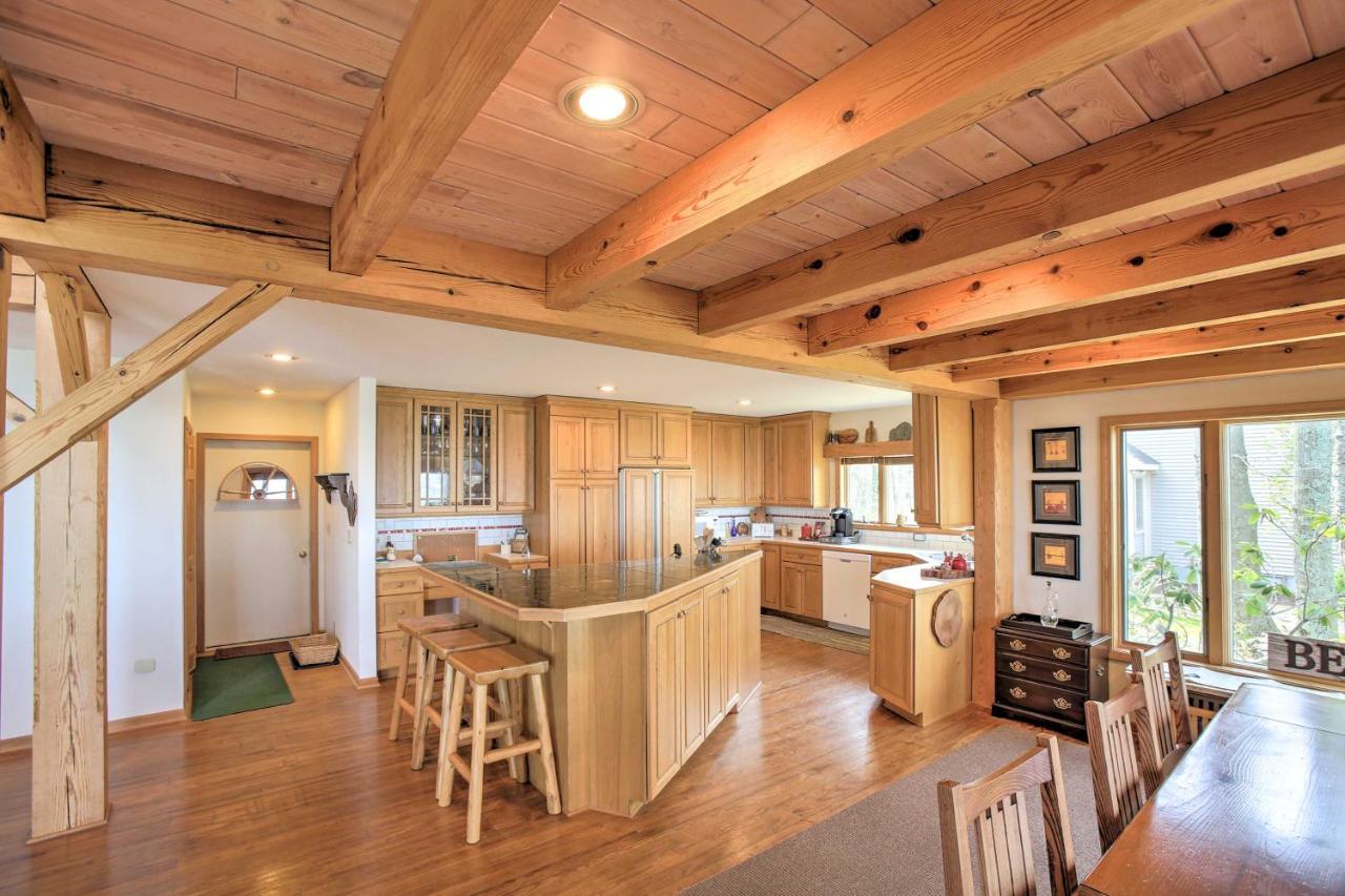 Gorgeous Charlevoix Home On Lake Michigan! Ellsworth Extérieur photo
