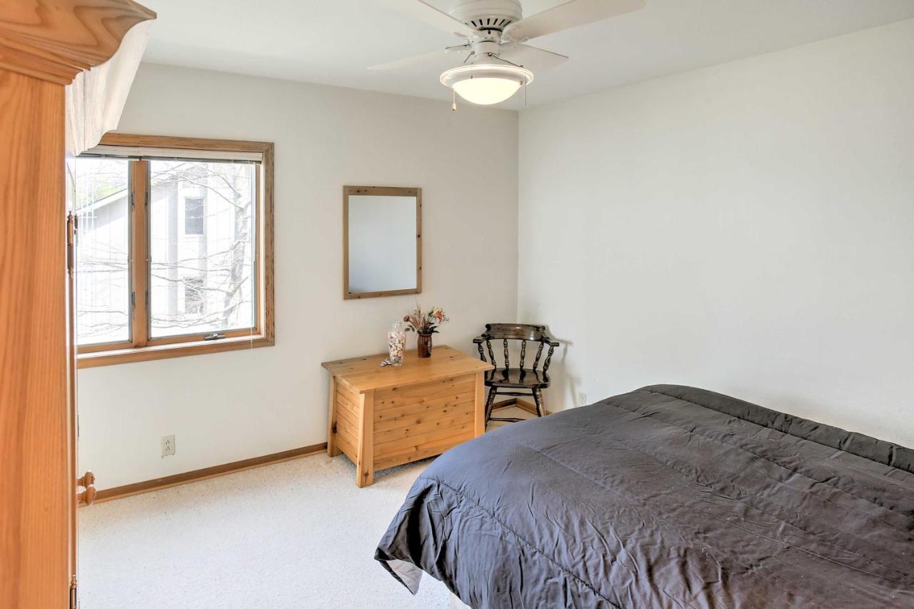 Gorgeous Charlevoix Home On Lake Michigan! Ellsworth Extérieur photo